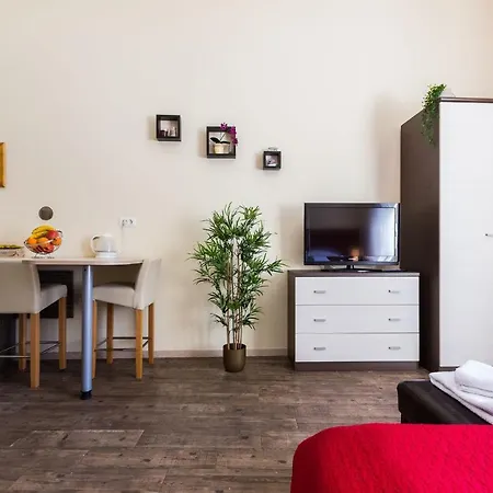 Lady Of Health Апартаменти